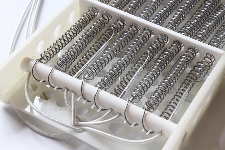 板式线型电加热器3